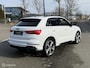 Audi Q3 35 TFSI S edition PANO TREKHAAK SFEER BLIND CAM VOL