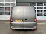 Volkswagen Transporter 2.0 TDI L2H1 150pk Automaat DSG 2x schuifdeur Airco Cruise controle Trekhaak 2500kg trekgewicht 2-Persoons Telefoonverbinding Apple carplay Sitebars Euro 6 Dubbele schuifdeur Bpm vrij Bestel