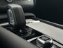 Volvo XC90 2.0 T8 Recharge AWD Ultimate Bright / Luchtvering / Trekhaak / Elek.  verstelbare stoelen / Voor+achter+stuur verwarmd / Harman Kardon / Keyless / BLIS / Pilot assist + ACC /