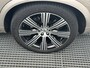 Volvo XC90 2.0 T8 Recharge AWD Ultimate Bright / Luchtvering / Trekhaak / Elek.  verstelbare stoelen / Voor+achter+stuur verwarmd / Harman Kardon / Keyless / BLIS / Pilot assist + ACC /