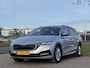 Skoda Octavia Combi 1.0 TSI Business Edition cruise apple carplay