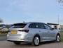 Skoda Octavia Combi 1.0 TSI Business Edition cruise apple carplay