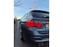 BMW 3-Serie Touring Nbt EVO Apple CarPlay LM Velgen Trekhaak NAP NL Gave Kleur 320i Luxury Edition