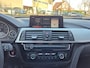 BMW 3-Serie Touring Nbt EVO Apple CarPlay LM Velgen Trekhaak NAP NL Gave Kleur 320i Luxury Edition