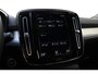 Volvo XC40 T2 Momentum | Parkeersensoren voor + achter | Parkeercamera | 19'' Lichtmetalen velgen | Navigatie | Parkeersensoren voor + achter | Dealeronderhouden