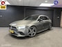 Mercedes-Benz A-klasse 200 AMG Line|Panoramadak|Carplay|Camera
