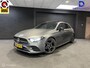 Mercedes-Benz A-klasse 200 AMG Line|Panoramadak|Carplay|Camera