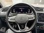 Volkswagen Tiguan 1.4 TSI 245pk eHybrid Life DSG Automaat Panoramadak / Digital Cockpit Pro / Voorstoelen verwarmbaar / Navigatie 'Discover Pro Achterklep elektrisch / Assistance Pakket Plus /