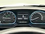 Peugeot 2008 1.2 PureTech Allure | Trekhaak | Stoelverwarming Panorama Dak Climate / Cruise control Carplay Lichtmetaal