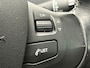 Peugeot 2008 1.2 PureTech Allure | Trekhaak | Stoelverwarming Panorama Dak Climate / Cruise control Carplay Lichtmetaal