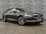Volvo V90 2.0 B4 Inscription | Parkeerverwarming | Massage | Achteruitrijcamera | Koplampen Adaptief | Stoelverwarming | BLIS | Lederen Bekleding | Keyless Entry | Elektrisch Verstelbare Voorstoelen