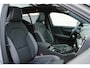 Volvo EX40 Single Motor Extended Range Ultra 82 kWh | Panoramadak | Verwarmbare voorstoelen+stuurwiel | 360 graden camera | Permium audio by Harman Kardon | Warmtepomp | Apple carplay/Android auto | Keyless