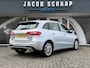 Mercedes-Benz B-klasse 180 Launch Edition Automaat / Parkeersensoren V-A / Cruise Control / Camera / Multimedia / 17'' LM / Navi