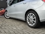 Mercedes-Benz B-klasse 180 Launch Edition Automaat / Parkeersensoren V-A / Cruise Control / Camera / Multimedia / 17'' LM / Navi