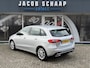 Mercedes-Benz B-klasse 180 Launch Edition Automaat / Parkeersensoren V-A / Cruise Control / Camera / Multimedia / 17'' LM / Navi