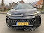 Volkswagen Tiguan 1.5 e R-LINE BUSINESS ,NAVIGATIE , TREKHAAK , CAMERA ,PDC, MASSAGE STOEL ,KEYLESS, BLIND SPOT, ACC, APPLE / ANDROID ,Q-LIGHT