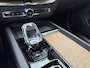 Volvo XC60 2.0 T6 Plug-in hybrid AWD Ultra Bright | Luchtvering | Cardamom Interieur | Harman/Kardon Audio | Panoramadak |