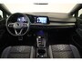 Volkswagen Golf 1.5 eTSI R-Line Business+ R-Line Panoramadak Trekhaak 24 maanden garantie mogelijk (*vraag naar de voorwaarden)