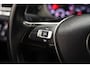 Volkswagen Golf 1.4 TSI Business Edition [ Xenon Stoelverw Climate LM Velgen Sportstoelen ]