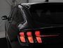 Ford Mustang Mach-E RWD 75 kWh | SOH 93% | Leder | Trekhaak | Stoelverwarming | Adaptive cruise | Carplay | Camera | Stuurverwarming | 18'' | Full LED | Dodehoek detectie | Navigatie