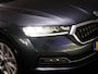 Skoda Octavia Combi 1.0 TSI Business Edition Plus (ADAPTIVE CRUISE, APPLE CARPLAY/ANDROID AUTO, STOELVERWARMING, DIGITAL COCKPIT)