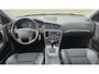 Volvo V70 2.5T Momentum Nieuwe Distributie