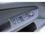 Volkswagen Golf 1.0 eTSI Life Business