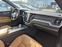 Volvo XC60 2.0 T8 Twin Engine AWD Momentum 303Pk | Panoramadak elektrisch | 360 Camera | Cruiscontrol | Lederen bekleding | Stoel verwarming | 22"LMV