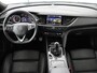 Opel Insignia 1.5 Turbo Business Executive | OPC Line | Leder | Stoel & stuurverwarming | Marix LED | Trekhaak | Carplay | Camera | Comfortstoelen | Navigatie