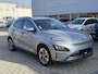 Hyundai Kona Electric EV Premium 64 kWh | Leder | Head-Up | Stoelverwarming | Camera | Elek. verstelbare stoelen | Adaptive cruise control |