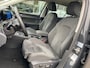 Volkswagen Golf 1.4 eHybrid 204pk DSG Style / Memory Seat Bestuurdersstoel / Navigatie / App-Connect / Stuur & Stoelverwarming / 16" LMV