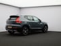Volvo XC40 T3 163PK Automaat Momentum Pro / 19" / Extra Getint Glas / Camera / Park Assist V+A / Verwarmbare Voorruit / Elektrische Achterklep /