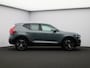 Volvo XC40 T3 163PK Automaat Momentum Pro / 19" / Extra Getint Glas / Camera / Park Assist V+A / Verwarmbare Voorruit / Elektrische Achterklep /