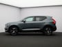 Volvo XC40 T3 163PK Automaat Momentum Pro / 19" / Extra Getint Glas / Camera / Park Assist V+A / Verwarmbare Voorruit / Elektrische Achterklep /