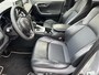 Toyota RAV4 2.5 Hybrid Bi-Tone | Carplay | Parkeersensoren | Stoelverwarming | Navigatie |