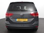 Volkswagen Touran 1.5 TSI 150pk DSG Comfortline Plus 7p | Navigatie | Apple Carplay/Android Auto | Wegklapbare trekhaak | Parkeersensoren | Adaptive Cruise Control | Stoelverwarming | Getinte ramen | Climate Control