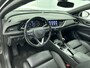 Opel Insignia Sports Tourer 1.5 CDTI 123PK Business Elegance / Leder / Trekhaak / Camera / Stoel-Stuurverwarming / Xenon / Airco-ecc. / Apk 01-2027