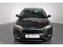 Ford Focus Wagon 1.5T 150PK, Titanium Trekhaak, Stoel/Stuurverwarming, Bluetooth, nieuwe APK!