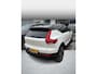 Volvo XC40 Single Motor Extended Range 82 kWh Plus | Trekhaak | Adaptive cruise control | Stoel- en stuurverwarming | Dode hoek detectie BLIS | Warmtepomp | LED koplampen | Navigatie | Apple Carplay / Android Auto | Parkeersensoren voor + achter | Achteruitrijcamera |
