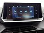 Peugeot e-208 EV Active Pack 50 kWh 136pk | Accu SOH 97,8% | Navigatie | Climate Control | Cruise Control | Armsteun | Led koplampen | DAB+ radio | Parkeersensoren | Keyless start | Apple Carplay / Android Auto | Bluetooth | Elektrisch inklapbare spiegels | Regensensor | Automatisch dimlicht | 16" lichtmetalen velgen |