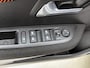 Peugeot e-208 EV Active 50 kWh 136pk | Accu SOH 95,7% | Navigatie via Apple Carplay / Android Auto | Climate Control | Cruise Control | Armsteun | DAB+ radio | Bluetooth | Keyless start | Regensensor | Automatisch dimlicht | Multifunctioneel stuurwiel |