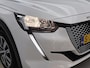 Peugeot e-208 EV Active 50 kWh 136pk | Accu SOH 95,7% | Navigatie via Apple Carplay / Android Auto | Climate Control | Cruise Control | Armsteun | DAB+ radio | Bluetooth | Keyless start | Regensensor | Automatisch dimlicht | Multifunctioneel stuurwiel |