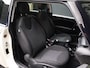 MINI Cooper Mini 1.6 Sport (CLIMATE,CRUISE,STOELVERWARMING,GETINT,BLACK AND WHITE EDTION,SPORTSTOELEN,LM VELGEN,NETTE STAAT)