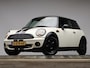 MINI Cooper Mini 1.6 Sport (CLIMATE,CRUISE,STOELVERWARMING,GETINT,BLACK AND WHITE EDTION,SPORTSTOELEN,LM VELGEN,NETTE STAAT)