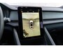 Polestar 2 Long Range Dual Motor Launch Edition 78kWh | Lichtmetalen Velgen 20 inch | Panoramadak | 360 Graden Camera | Parkeersensoren | Navigatie | Keyless Entry | Elektrisch Verstelbare Voorstoelen | Cruise Control Adaptief
