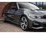 BMW 3-Serie Touring 320i M-Sport Shadow HiFi 19inch Camera NL-auto