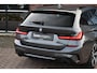 BMW 3-Serie Touring 320i M-Sport Shadow HiFi 19inch Camera NL-auto