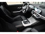 BMW 3-Serie Touring 320i M-Sport Shadow HiFi 19inch Camera NL-auto