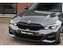 BMW 3-Serie Touring 320i M-Sport Shadow HiFi 19inch Camera NL-auto