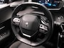 Peugeot 208 1.2 PureTech Allure 100pk (APPLE CARPLAY,LED,STOELVERWARMING,PANORAMADAK,360 CAMERA,ADAPTIVE CRUISE,KEYLESS,LM-VELGEN)